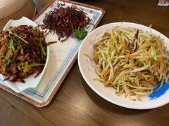 笨豆芽炒粉-满园烤鸭·春饼(太原街万达店)