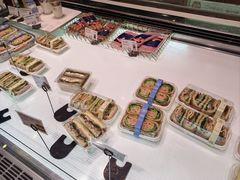 -巴黎贝甜(大宁国际商业广场店)