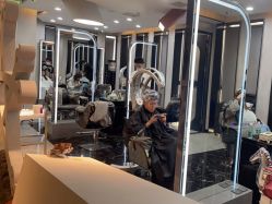 点击看大图 -TOP HAIR SALON