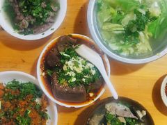 -小杨翘脚牛肉