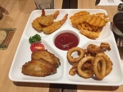 -必胜客(WOW中心城店)