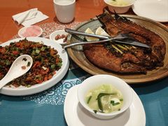 香茅草烤罗非鱼-滇越乘象云南餐厅(次渠店)