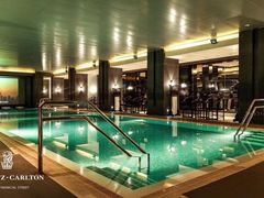 -丽思卡尔顿酒店泳池(金融街店)