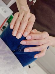 -爱空间美睫健康美甲