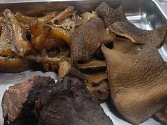 -老四家黄东明牛肉丸