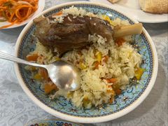 羊腿抓饭-汗腾格里·风味餐厅(新疆驻京办店)