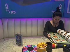 -米乐星世界KTV