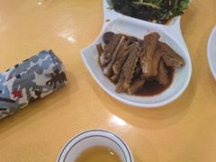 -鹏城人家海鲜酒家·23年老字号(较场尾店)