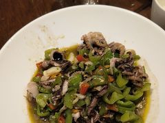 -赶海部落海鲜城(海阳路店)