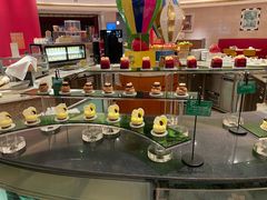 -咖啡苑自助餐厅·中国大饭店