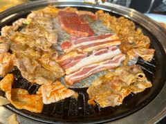 -四斤烤肉(东戴河孟家店)