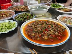 -聚八方土菜馆(余松路店)