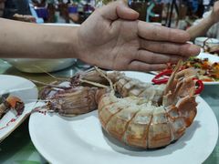 -鸿港海鲜批发市场