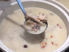 -煲大王猪肚鸡·椰子鸡火锅(红谷滩万达店)