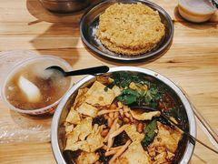 -柳州肥姨妈大骨螺蛳粉(老闵行店)