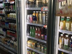 -全家便利店(东直门店)