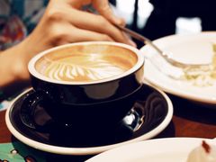 Latte-black rainbow coffee