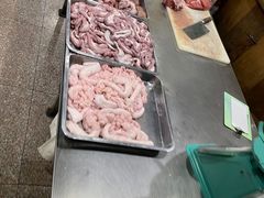 -标记美食新鲜猪杂(兴南大道店)