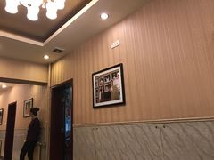 -金牌餐厅·天津菜·八珍豆腐·老爆三(瓷房子店)