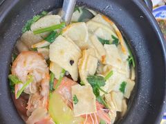 -官塘陈记鱼生·潮汕砂锅粥·牛肉火锅(潮枫路总店)