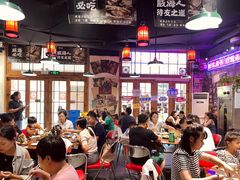 -蚝堡海鲜·威海菜·海肠捞饭·烧烤·亚洲吃蚝公司(幸福门店)