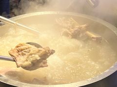 -江湖亮亮蒸虾大排档烤全羊清真(武汉总店)