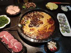 -渝宗老灶火锅(巴国城店)