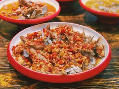 磁盘剁椒蒸蛏子-老闵田螺馆·南昌市井菜·特色小吃(总店)