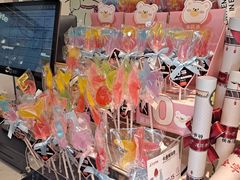 -花花卷卷·鲜食蛋糕(静安久光百货店)