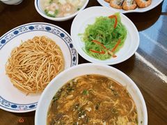 海鲜酸辣汤-王家沙点心店(南京西路总店)