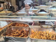 -老鼎万春卤菜(五代传承创始老店)