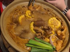 -沙胆彪炭炉牛杂煲(上海日月光广场店)