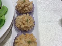 榴莲酥-荣粤酒家·融合粤菜