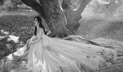 唯美浪漫-巴黎婚纱摄影工作室