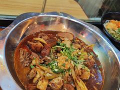 -爆炸头阿姨小四川正宗川味小吃(无任何分店)