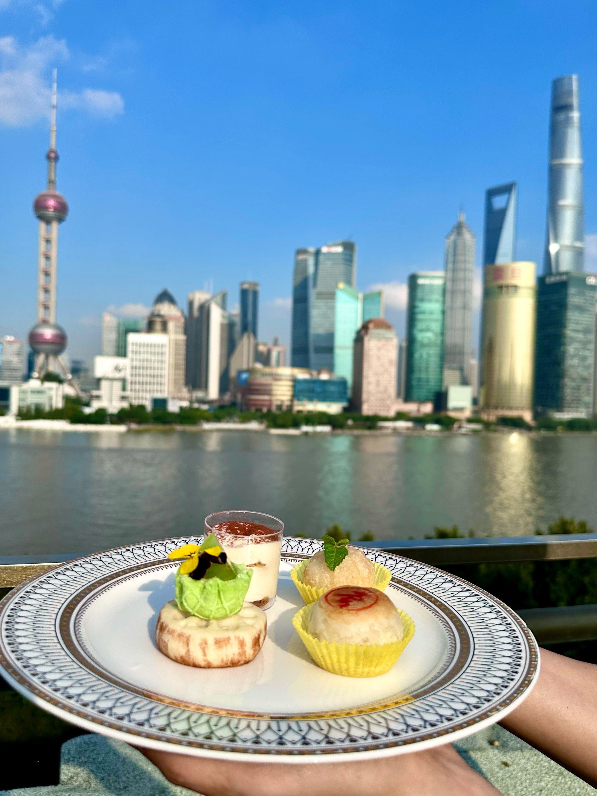 谁能解释一下上海这个白富美下午茶?