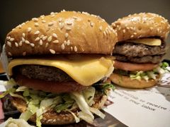 -The Habit Burger Grill 哈比特汉堡(爱琴海店)