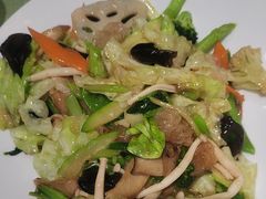 -桃子餐厅·天津菜(王顶堤总店)