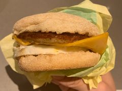 猪柳蛋堡-麦当劳(汉口火车站候车室店)