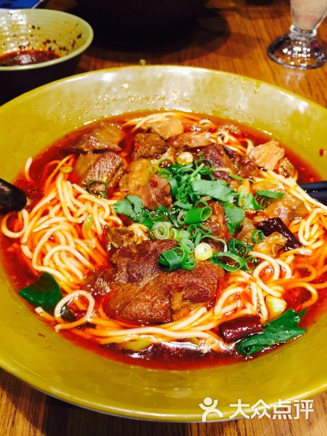天府小面馆(emproium)-麻辣牛肉面图片-墨尔本美食-大众点评网
