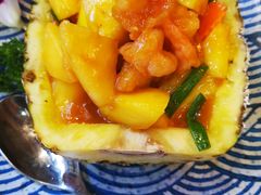 泰式菠萝酸甜虾球-Hi YOU你的饭局泰餐厅(雍和宫店)