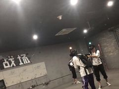 -未来战场·大空间VR·轰趴·团建(常营店)