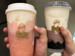 桃子草莓酪酪-LELECHA乐乐茶(月星环球港店)