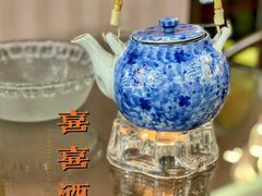 餐具摆设-喜喜酒家·纯手工点心·粤菜