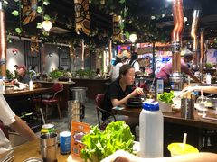 大堂-·缸桶屋·韩式牛肋条自助烤肉(西湖D11店)