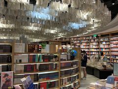 -覔书店(壹方城店)