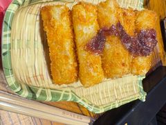 -老牌坊云南鱼豆花火锅(嵩山店)