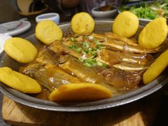 鱼锅饼子-五谷丰登农家院·地道胶东菜·海鲜烧烤(威海店)