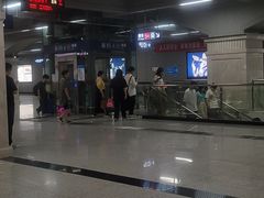 -海底捞火锅(关山保利店)