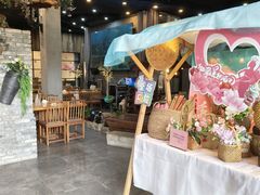-花溪雨·森林餐厅(石基店)